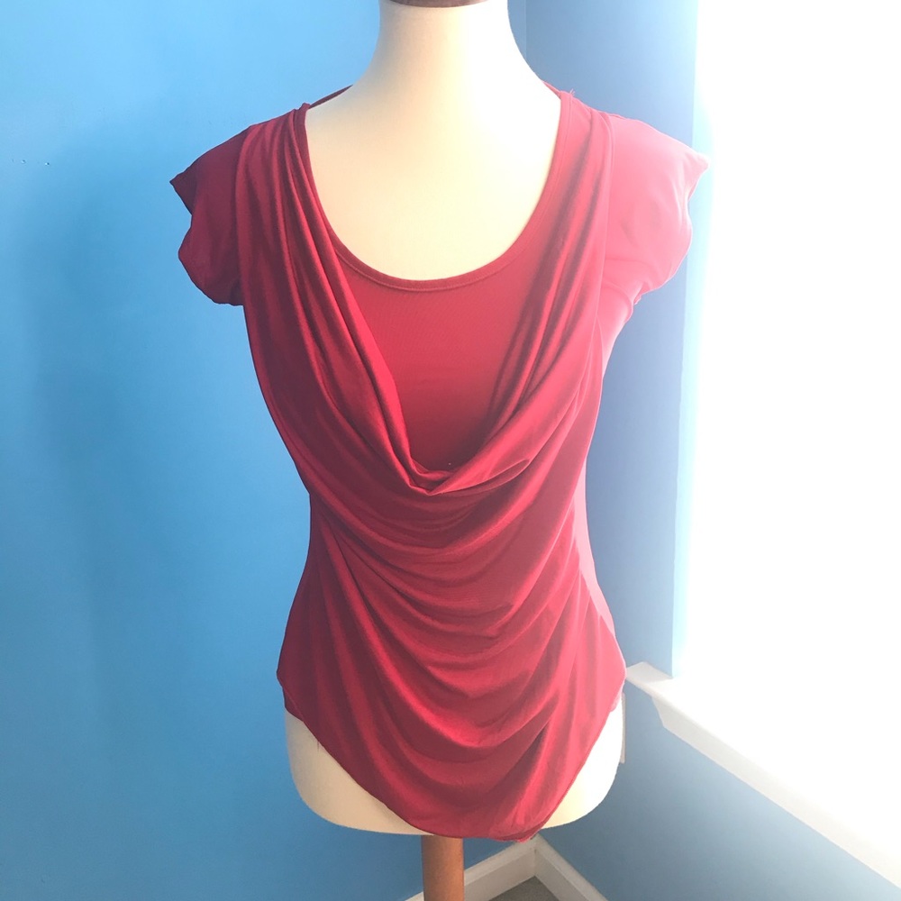Red short sleeve top